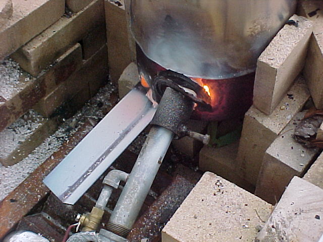 mag fire melted out the burner holding pipe.jpg